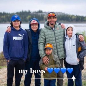 Meet your Posher, Rocky